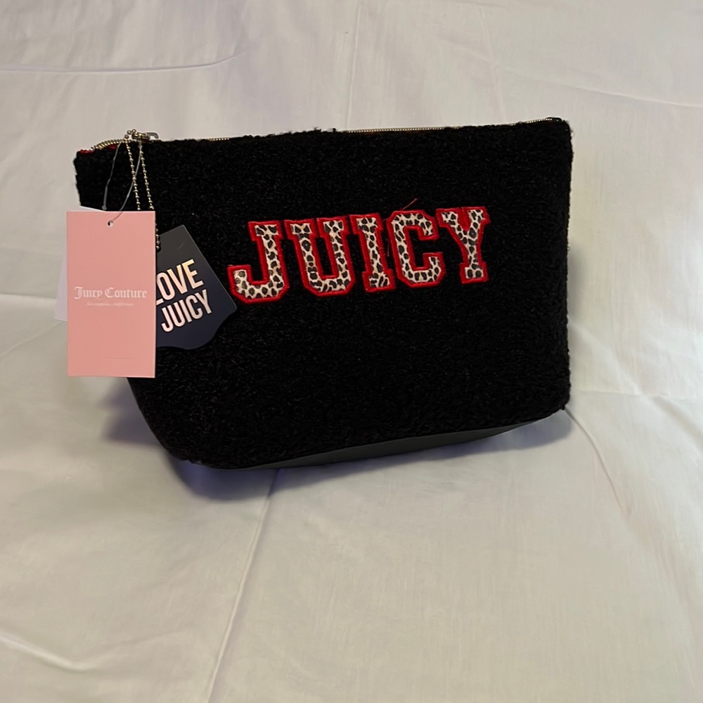 Pyramid Beauty Bag